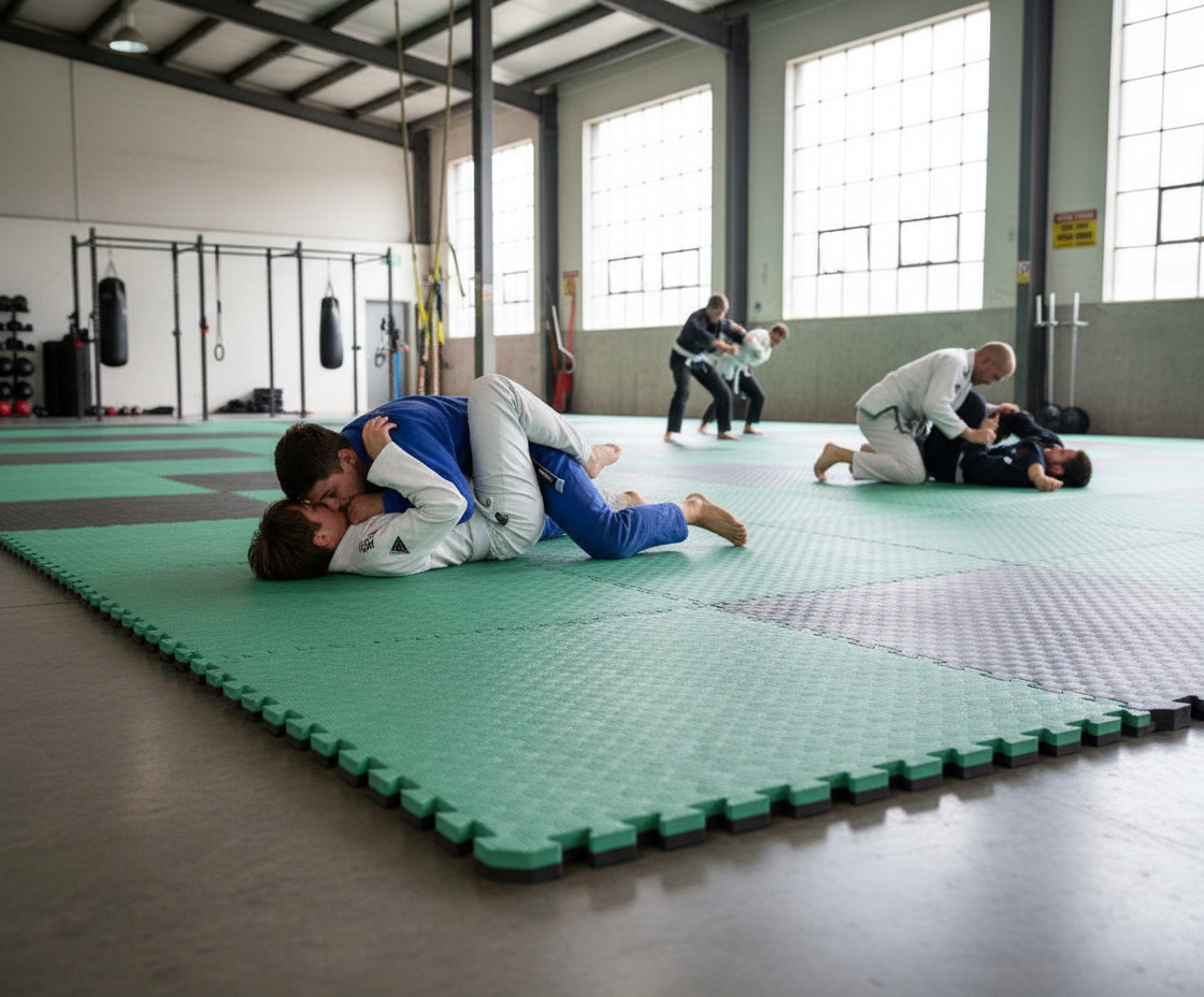 Premium 30mm Jigsaw Mat 1m x 1m with 5 Lines Grip for BJJ and MMA Training - High-Quality Professional Grade for Industrial and Commercial Applicat...